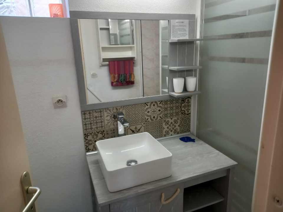 Holidayland Baie Des Oliviers Villa 36M2 1Chambre Fermee 6 Couchages Ou Villa 41M2 2Chambres Fermees 7 Couchages Narbonne Plage Exterior foto